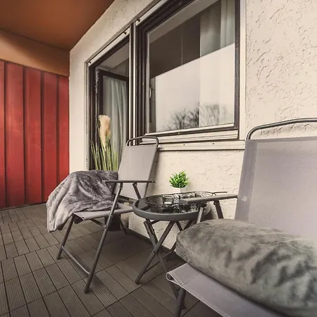 Modernes Im Golfresort & Thermenzugang